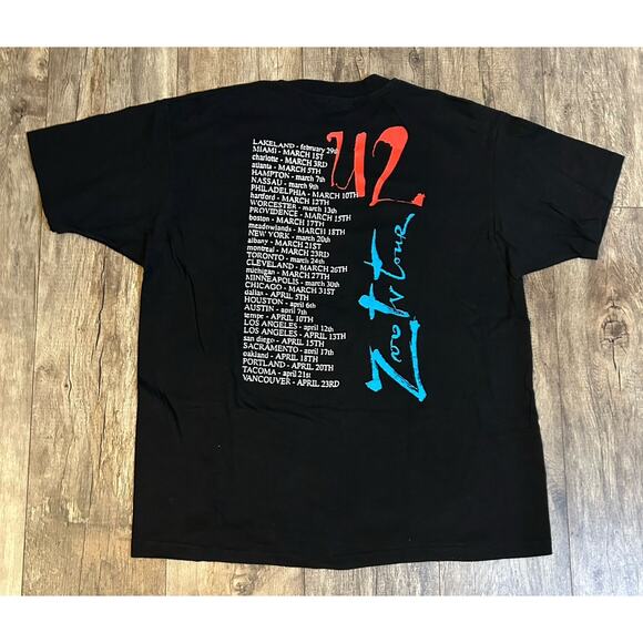 Vintage 1990 U2 Zoo TV Tour Concert Tshirt Black XL Hanes Beefy Tag Made In USA - Picture 6 of 8